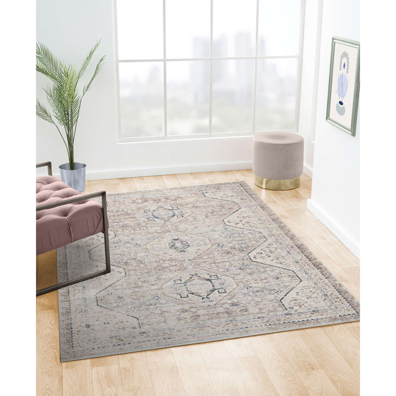 Illi Heirloom Caspian Area Rug, 2'x3'