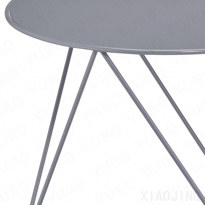 Table d'appoint à base géométrique grise en métal, H 17,5 po x L 23,5 po x l 23,5 po