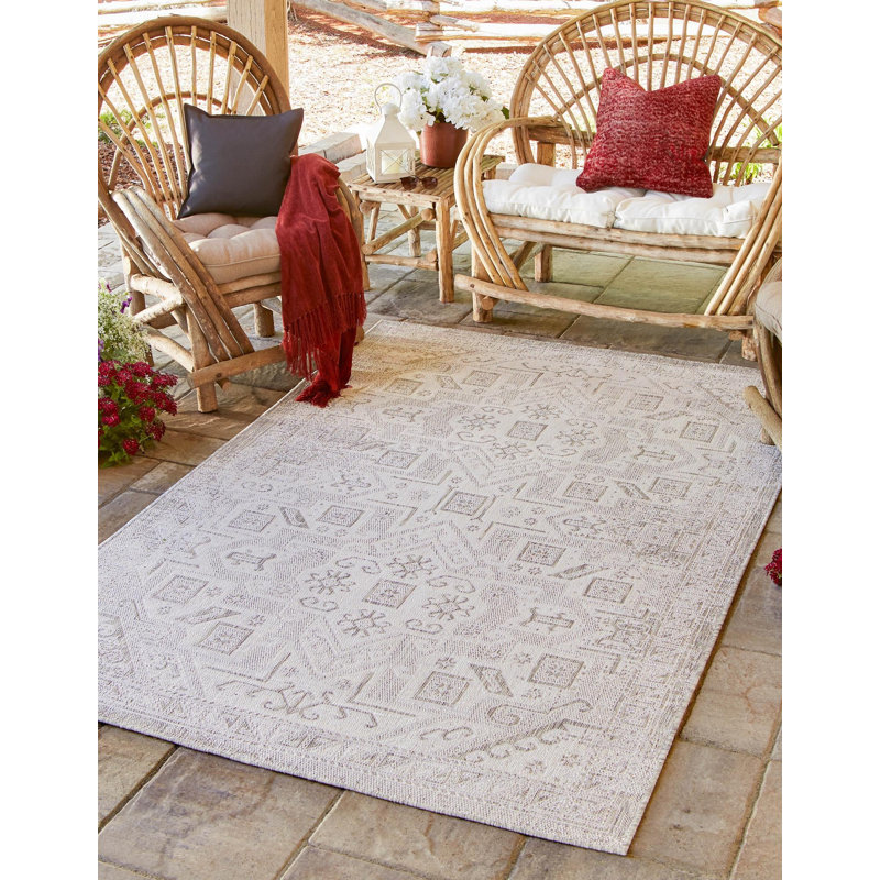 Tapis intérieur / extérieur naturel Arletha Southwestern, Rectangle de 10 pi x 14 pi