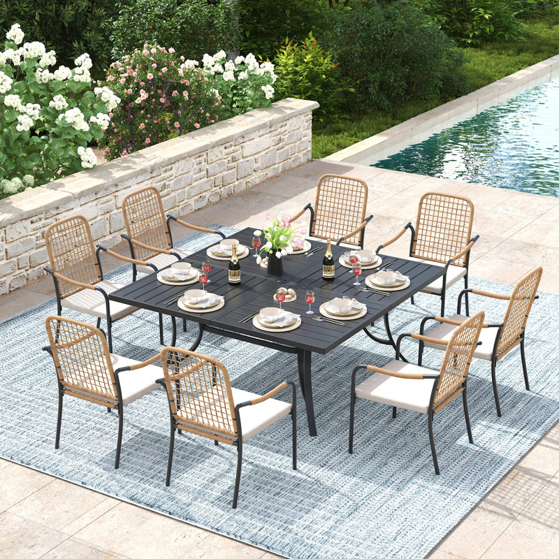 Ensemble repas pour 8 personnes avec chaises empilables en rotin, Plateau noir / cadre noir