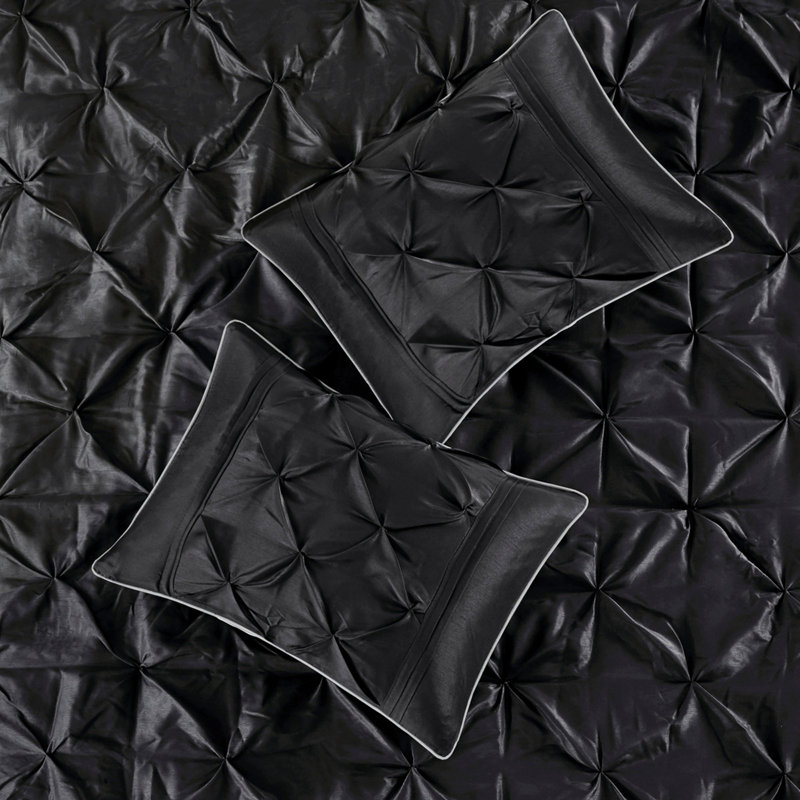 7 Piece Tufted Comforter Set Black