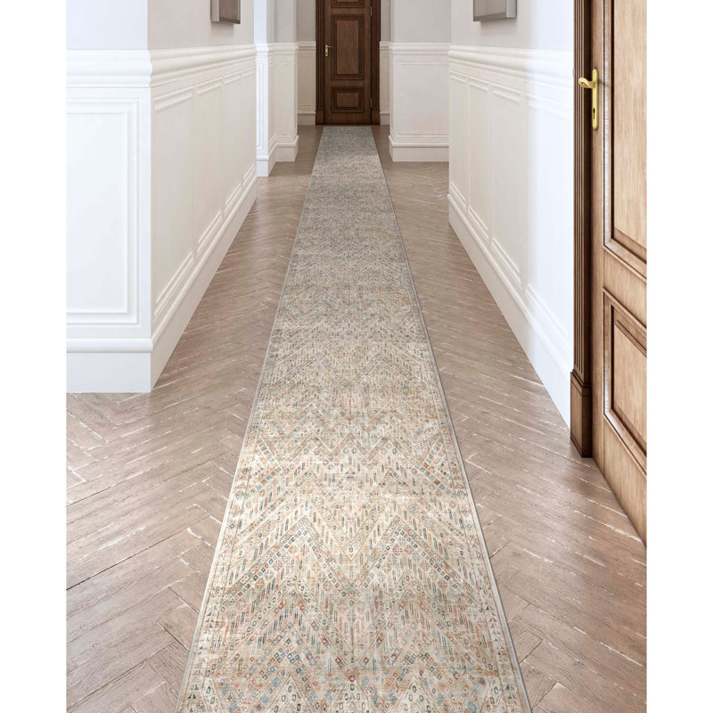 Tapis à chevrons ivoire Anya, Tapis de couloir 2 pi 3 po x 24 pi 9 po