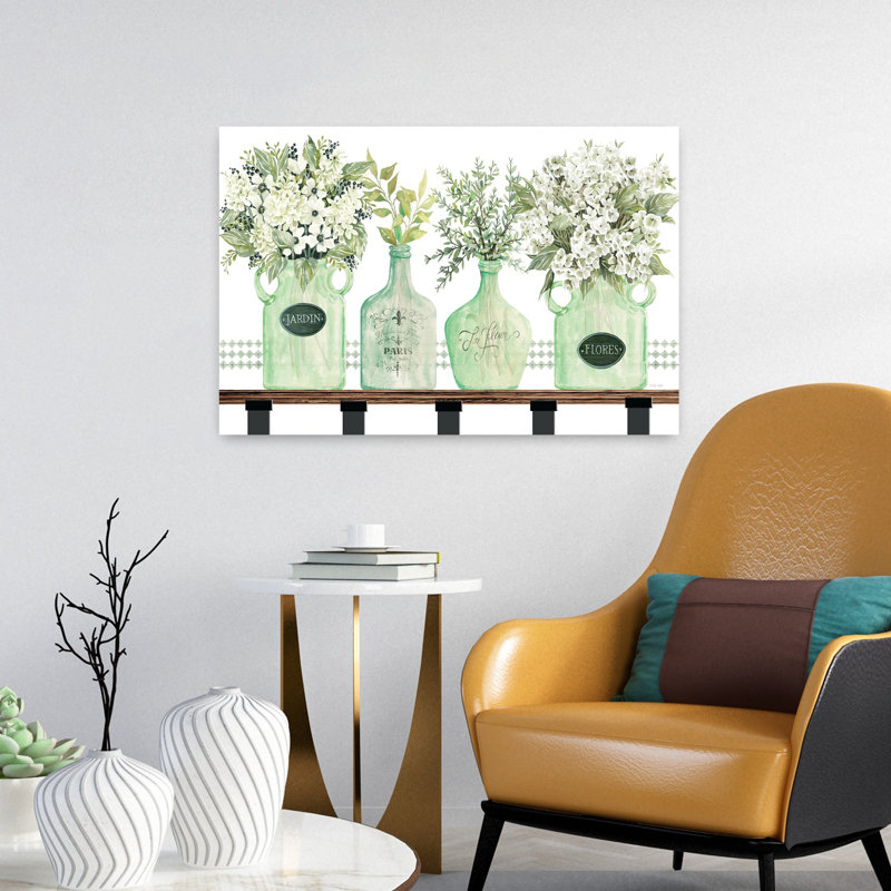 Shades of Celadon, art floral, H 16 po x l 24 po