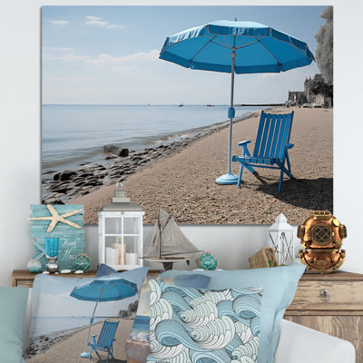" Blue Beach Chair Monochrome I "