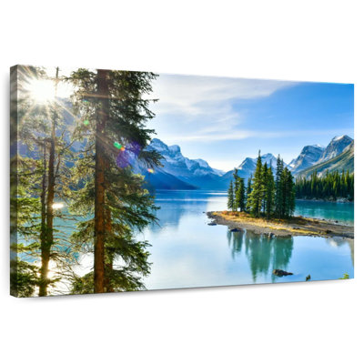 Alvord Sunny Maligne Lake