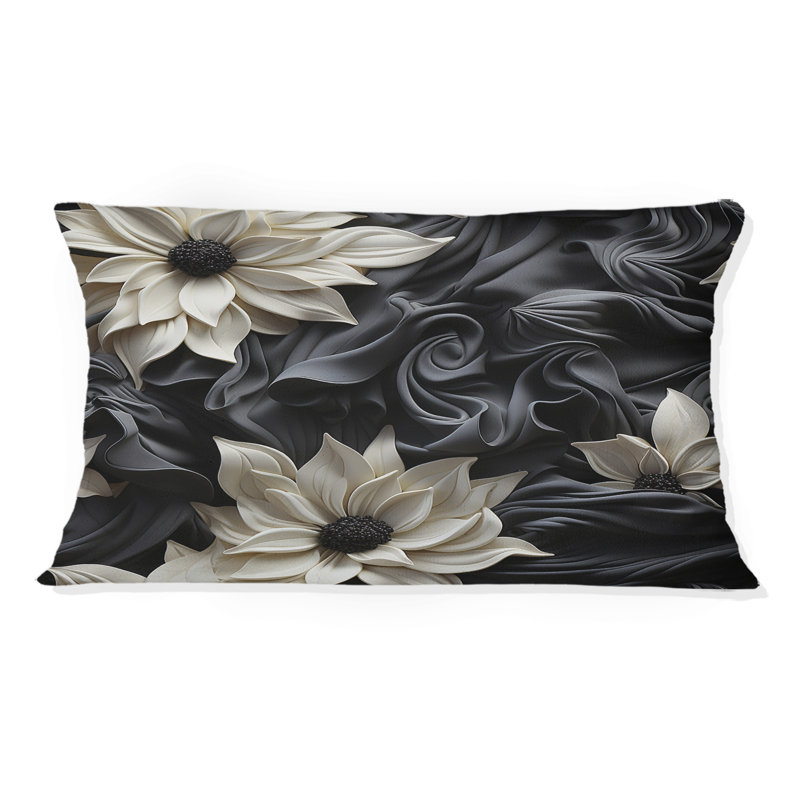 Symphonie blanche et grise des jardins de pétales - Coussin imprimé floral