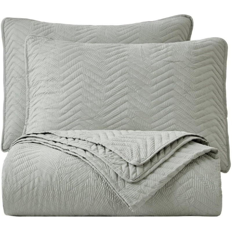 Weaver Lightweight Chevron Coverlet Crinkle Textured Quilt Set, Gray, King Quilt + 2 King Shams
