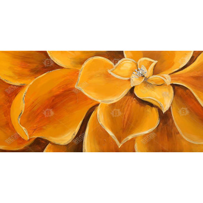 flower closeup - 15.75"x31.50" Desk mat