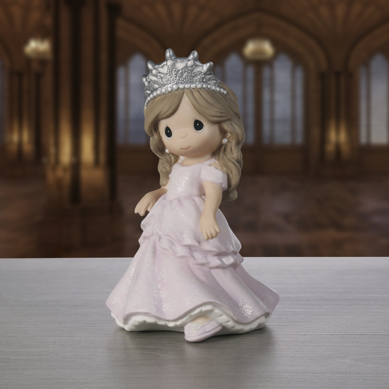 Figurine Precieuse Moments Quinceanera en robe avec diadème 5,9 pouces