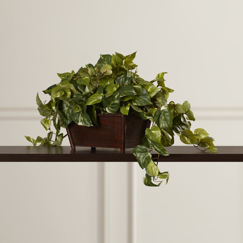 Plante à feuillage artificia 8,75 po dagast