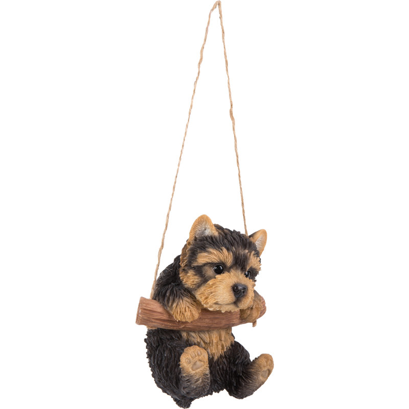 Statue de yorkshire-terrier suspendu