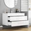 Meuble-lavabo moderne blanc brillant avec lavabo et rangement en céramique