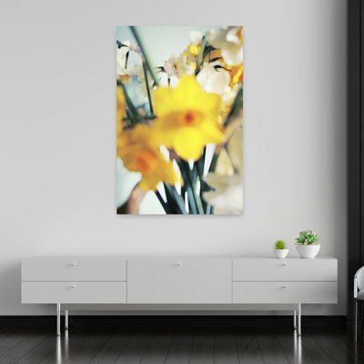 Contemporary Art Elegant Nature Flower Wall Art by Angelo Cerantola - Wrapped Canvas Print