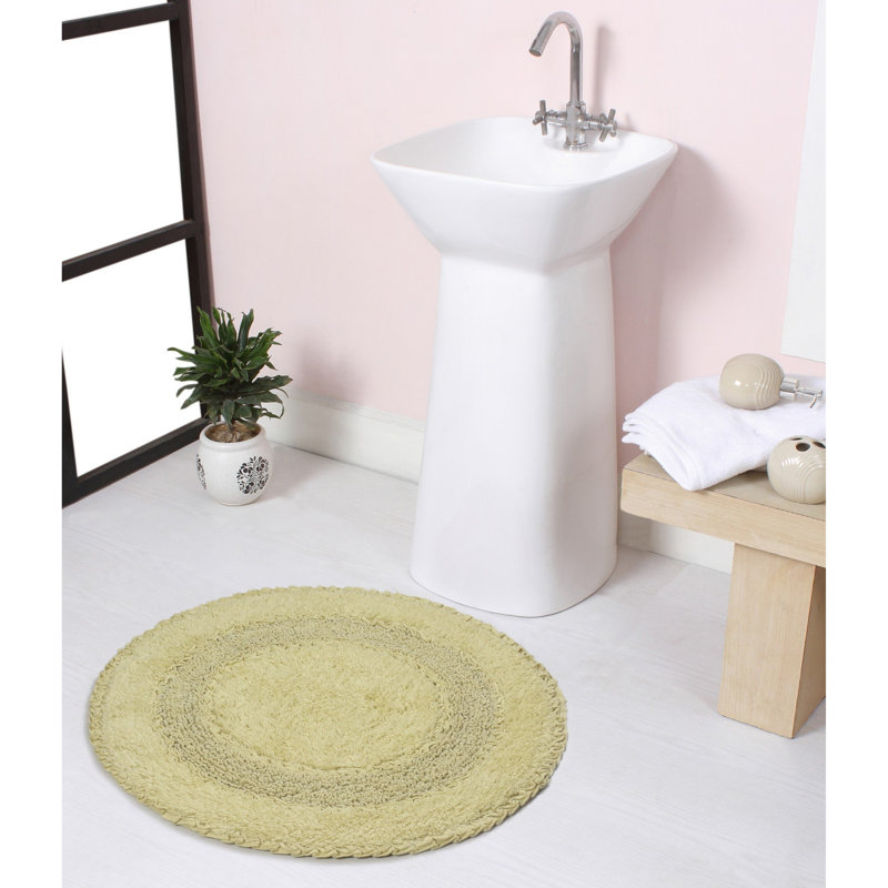 Plush Cotton Round shape bath Rug, Green, 22"W x 22"L