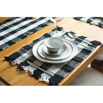 Kylan Table Runner