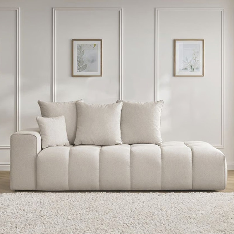 Bermudez, Orienté à gauche (vu de face), Beige