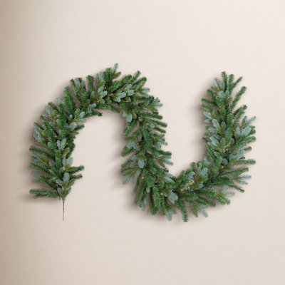 108" Pre-Lit Spruce Garland