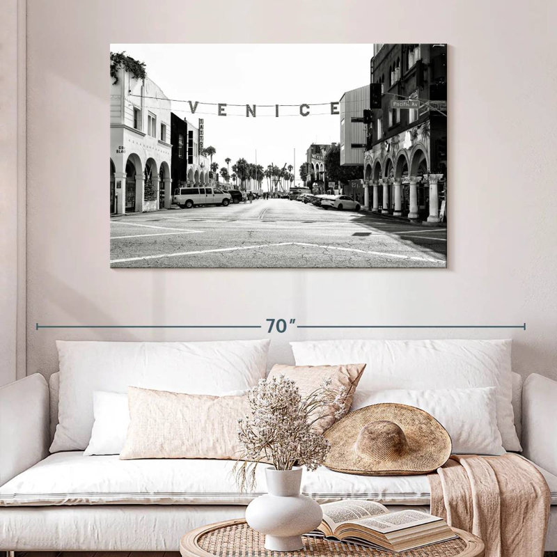 Nicci Black California - Venice Pacific Avenue, H 32 po x l 48 po