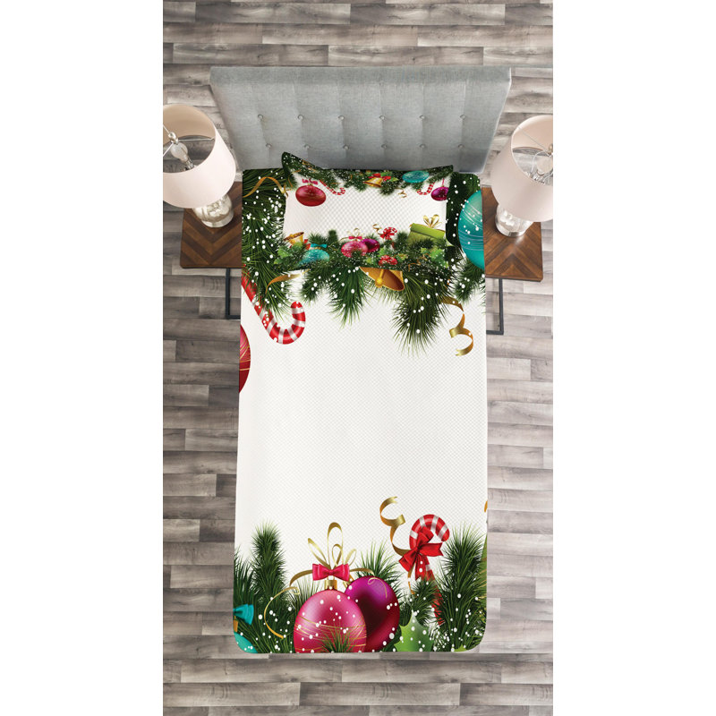 Traditional Polyester Coverlet, Twin Coverlet + 1 Sham