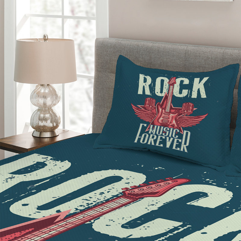 Polyester Coverlet, Queen Bedspread + 2 Shams