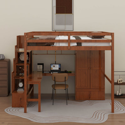 Lit mezzanine en bois avec bureau, étagères à livres et garde-robe avec portes et tiroir, escalier encastré avec tablettes, garde-corps et lattes solides