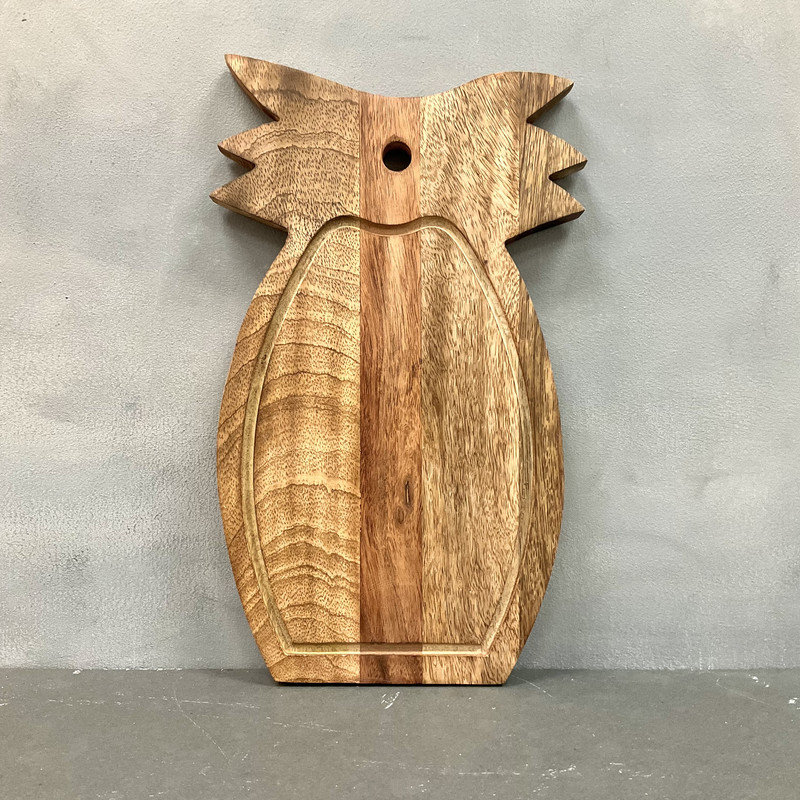 Wooden Pineapple Shaped Cutting Board, 12" L x 8" W 