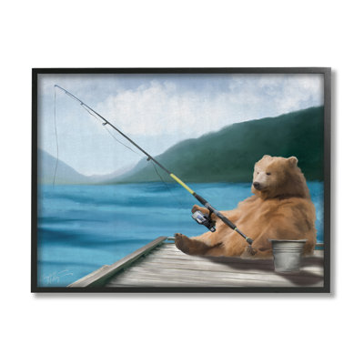 «Bear Fishing Pole Lake Dock» par Elizabeth Medley - cadre flottant, impression sur bois