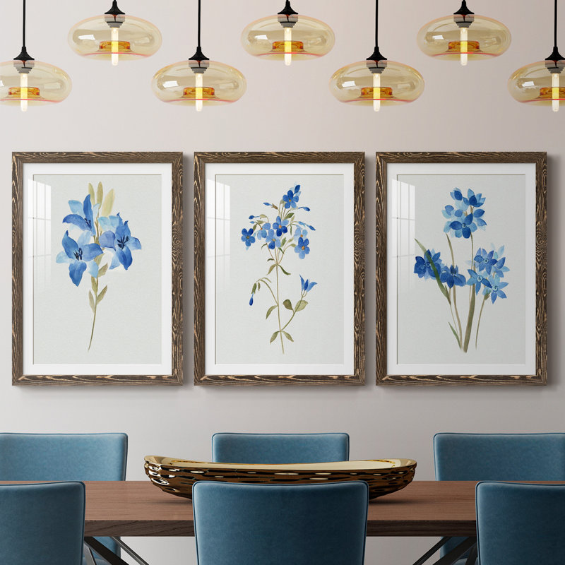 «Blue Blossom Botanical I», ensemble de 3 cadres photo, Noyer, H 20 po x l 51 po x P 1,5 po
