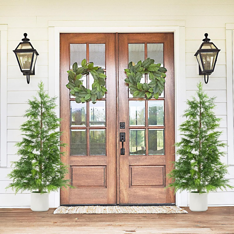 2 arbres topiaires en cèdre artificiel avec pot blanc, plantes artificielles, faux feuillage persistant résistant aux rayons UV, arbre de Noël artificiel