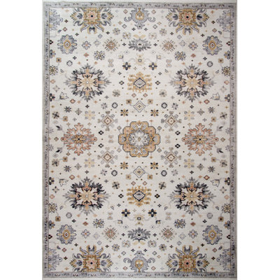 4' X 6' Cream Floral Area Rug