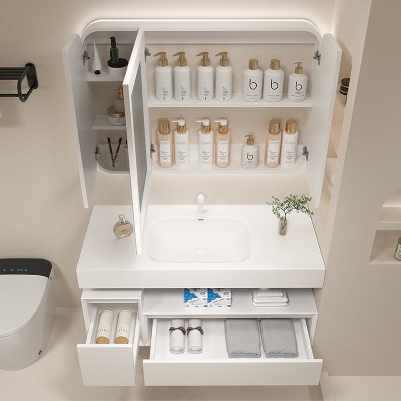 Modern and simple bathroom cabinet