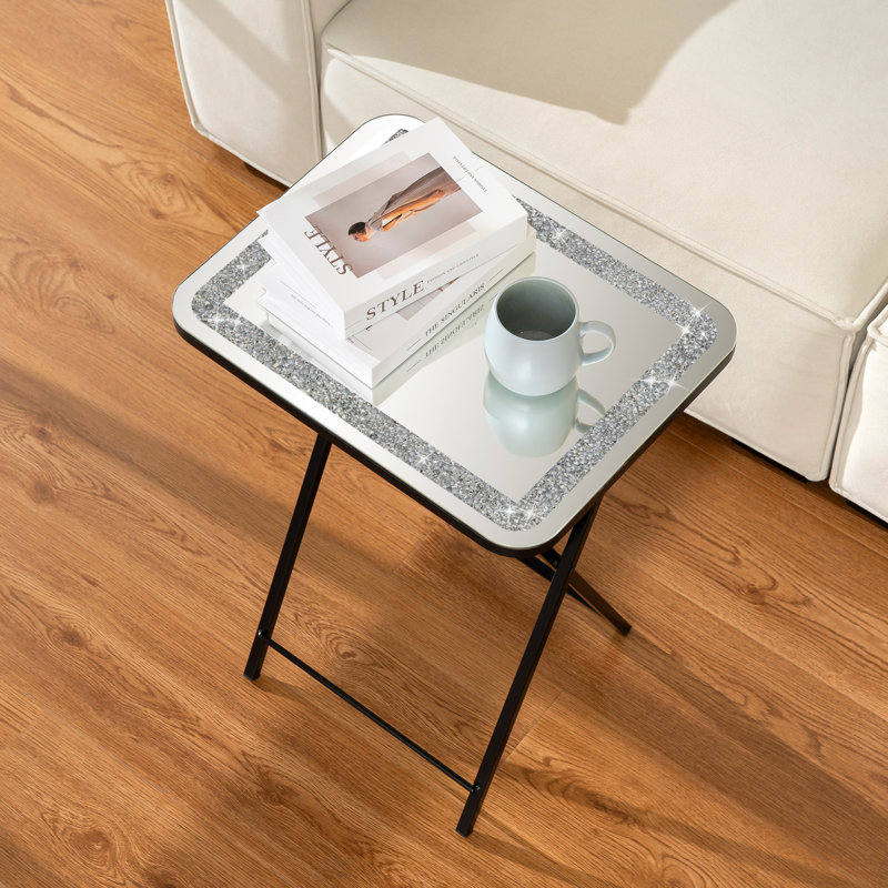 Borjanka End Table