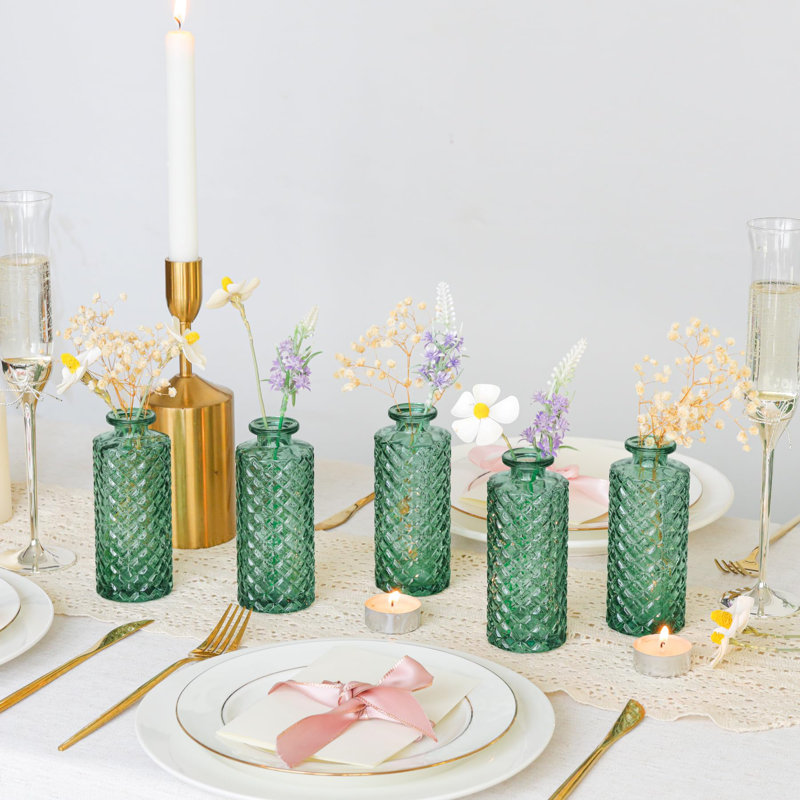 Derick Glass Table Vase, Green