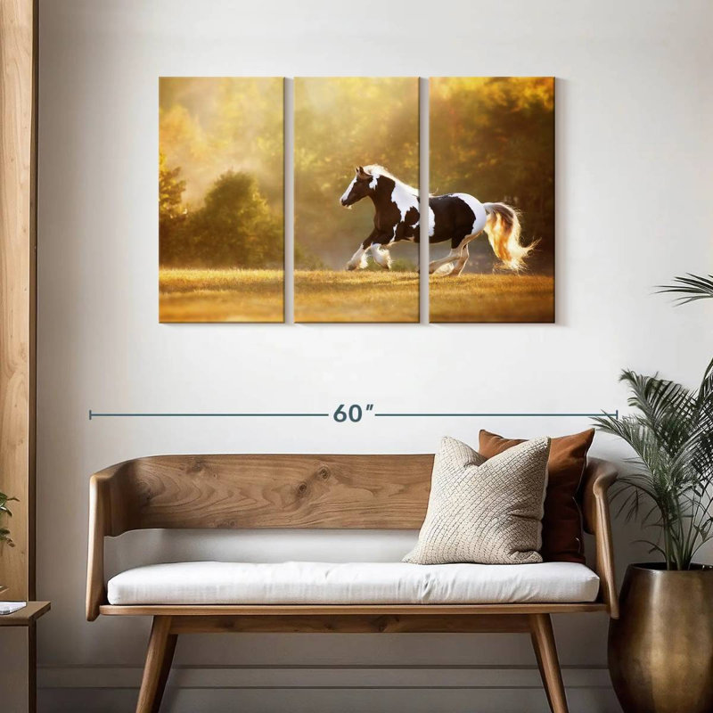 Cheval doré Brampt II, H 28 po x l 45 po