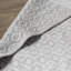 Tapis ivoire / bleu en coton tissé à la main et à plat Whorton-22810098