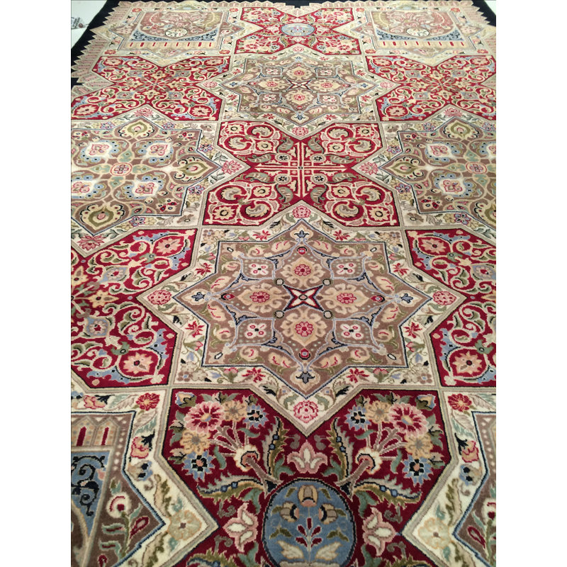Tabriz Wool Southwestern Area Rug in Red/Cream