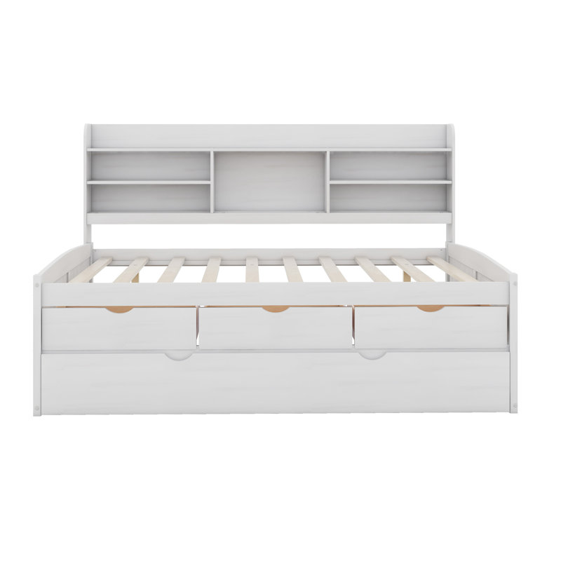 Breanne Daybed