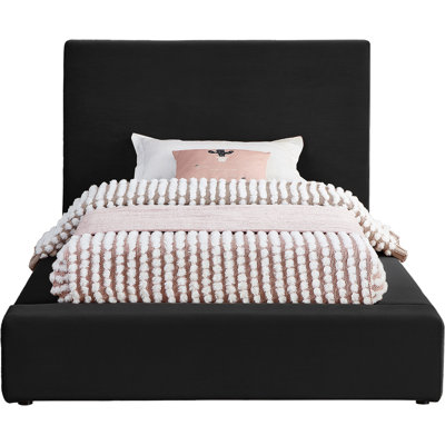 Ishia Velvet Upholstered Bed