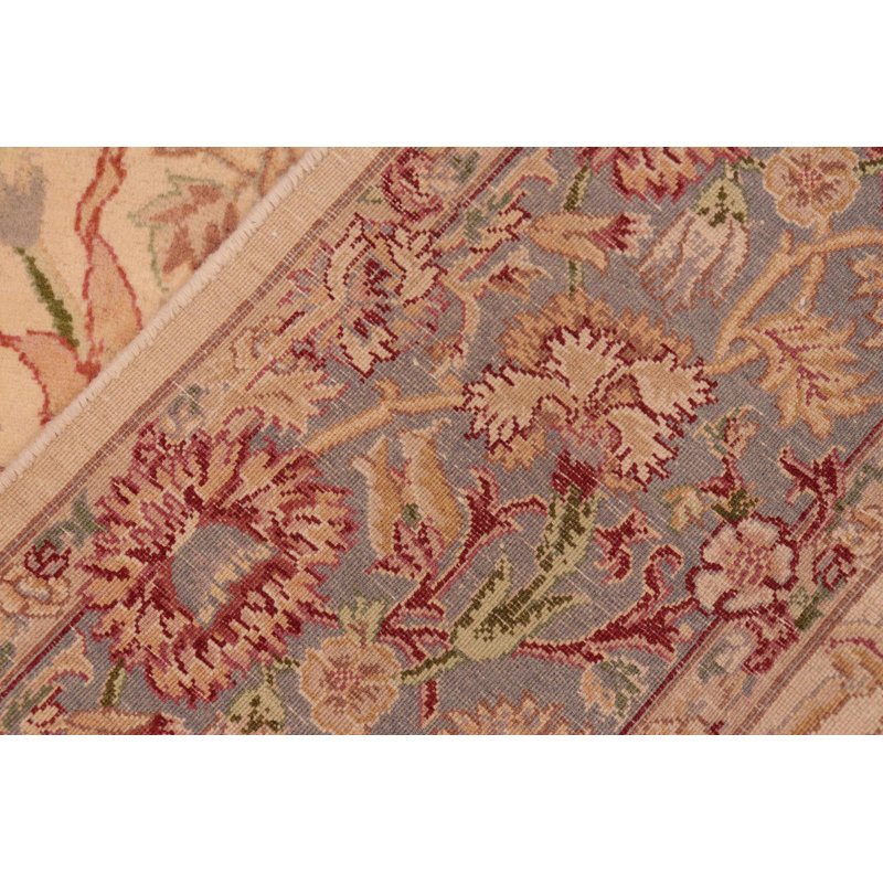 Oyer Wool Floral Indoor Rug