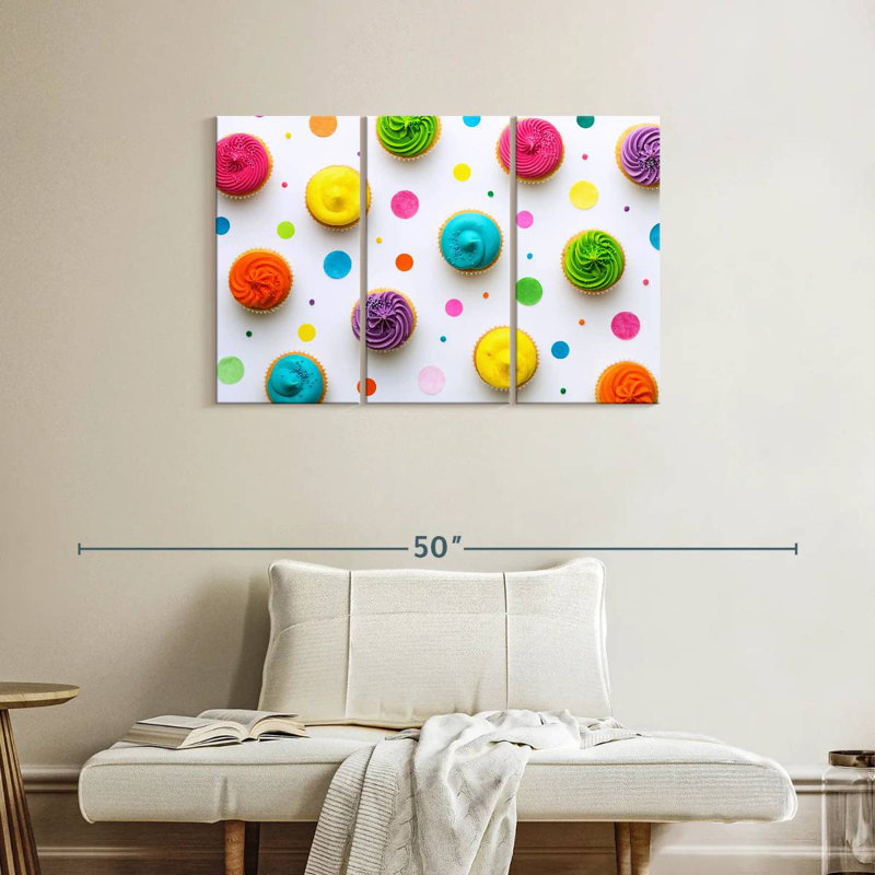 Yarlin Cupcakes, 24" H x 38" W