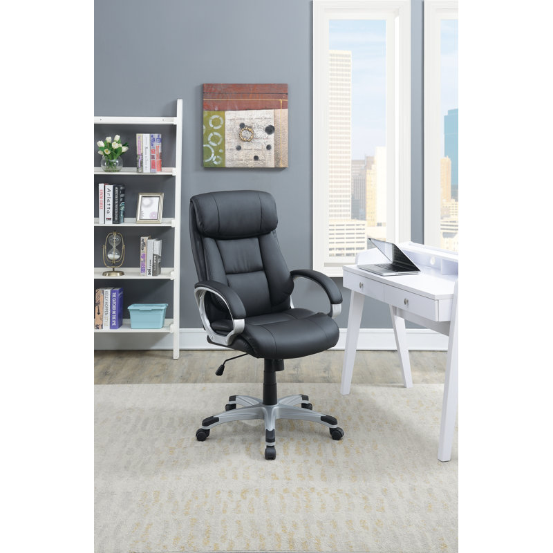 Crenata Executive Chair