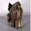 Statue mère avec bébé éléphant