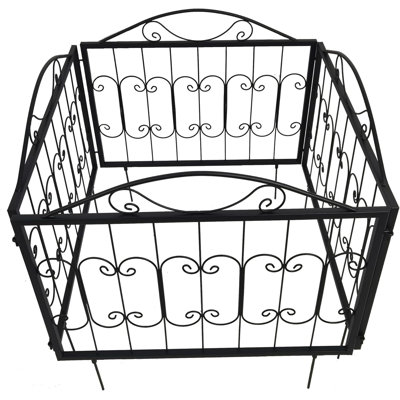Clôture en métal H 23,6 po x l 23,6 po avec 6 panneaux inclus