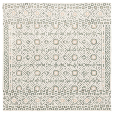 Mairah Hand Tufted Wool/Cotton Geometric Rug in Ivory/Grey