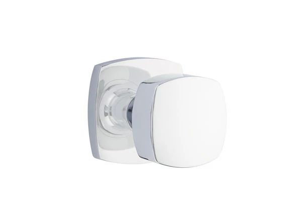 Ensemble de mortaise intérieure Emtek avec rosette urbaine et bouton Freestone, Chrome poli