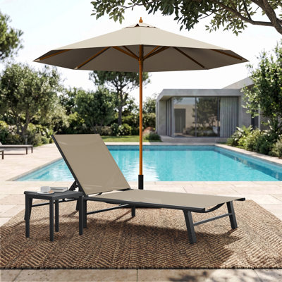 Chaise longue d'extérieur en aluminium avec dossier inclinable réglable