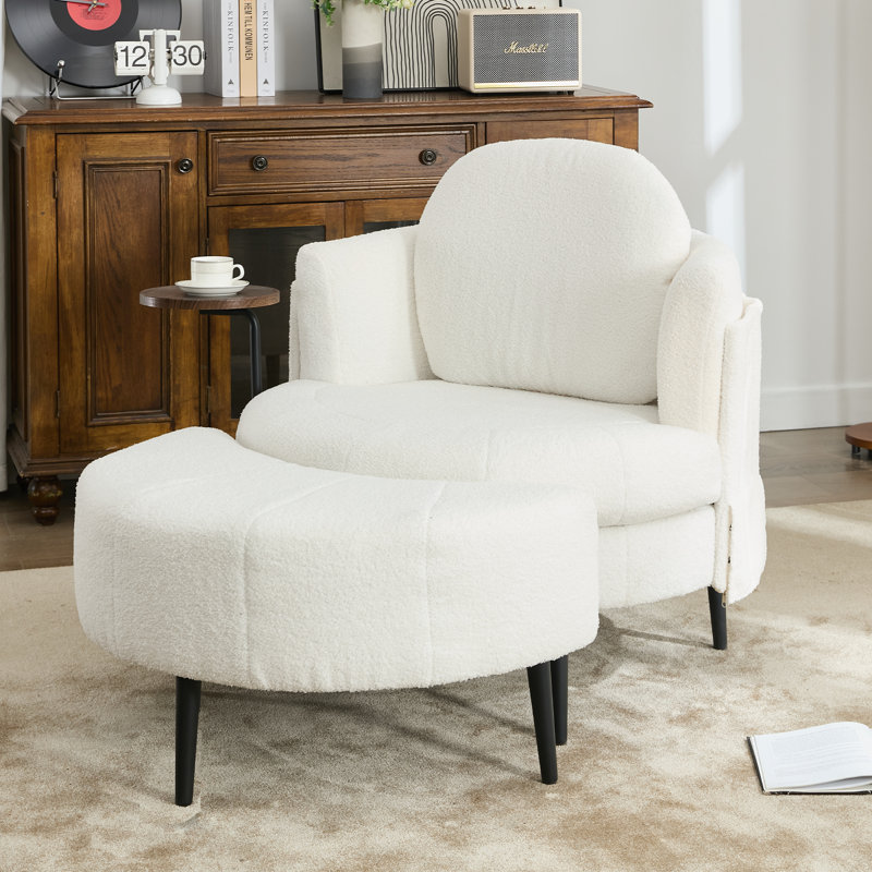42.5" Single sofa chair, White