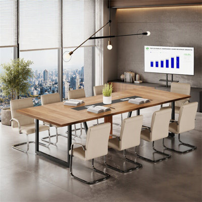 Grande table de conférence moderne avec gestion des câbles et pieds en métal robustes pour les espaces de réunion de bureau professionnels (seul le bureau inclut)