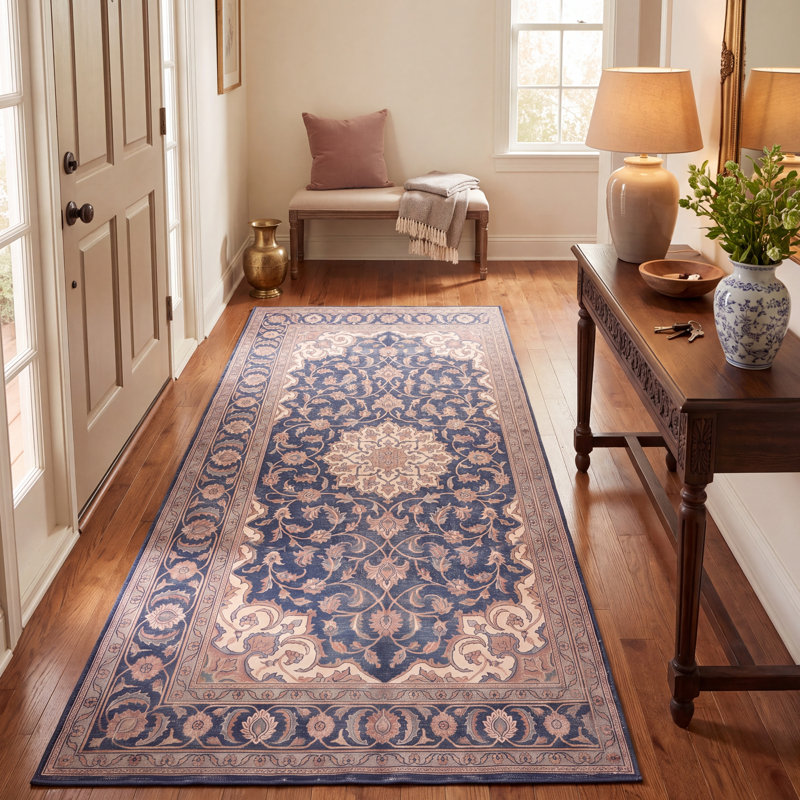 Tapis traditionnel en marbre à médaillon délavé, style persan, bleu marine, ivoire, or, vert et rose. Lavable à la machine, antidérapant, à poils courts, pour l'intérieur et l'extérieur, adapté aux animaux domestiques. Convient au salon, à la chambre à coucher, à la salle à manger, à l'entrée, au corridor et au bureau.