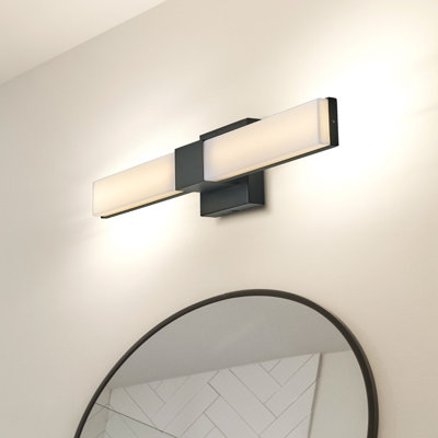 Luminaire de meuble-lavabo 24 po au fini doré